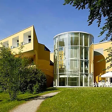 Hotel St. Virgil 4*