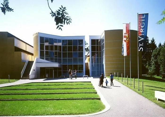 St. Virgil 4* Solnohrad