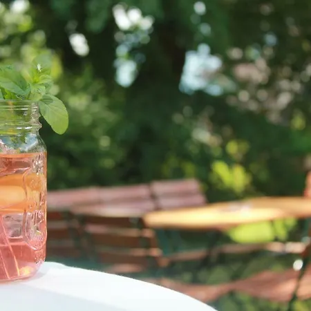 מלון St. Virgil 4*